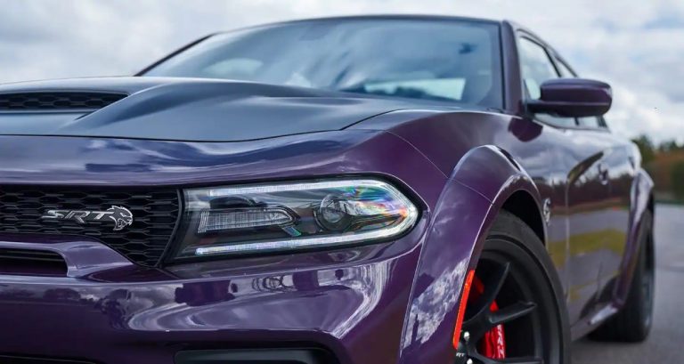 purple car
