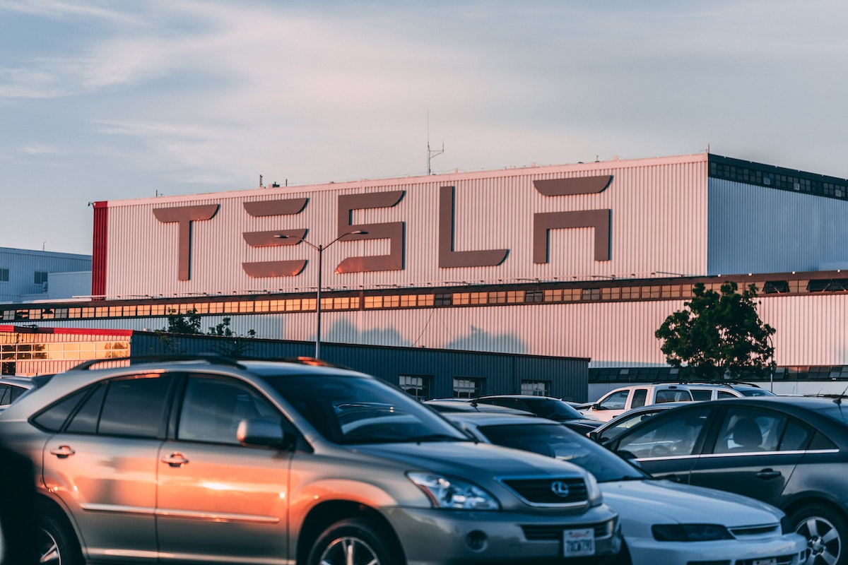 What You Should Know When Considering Tesla Cars for Lease Old